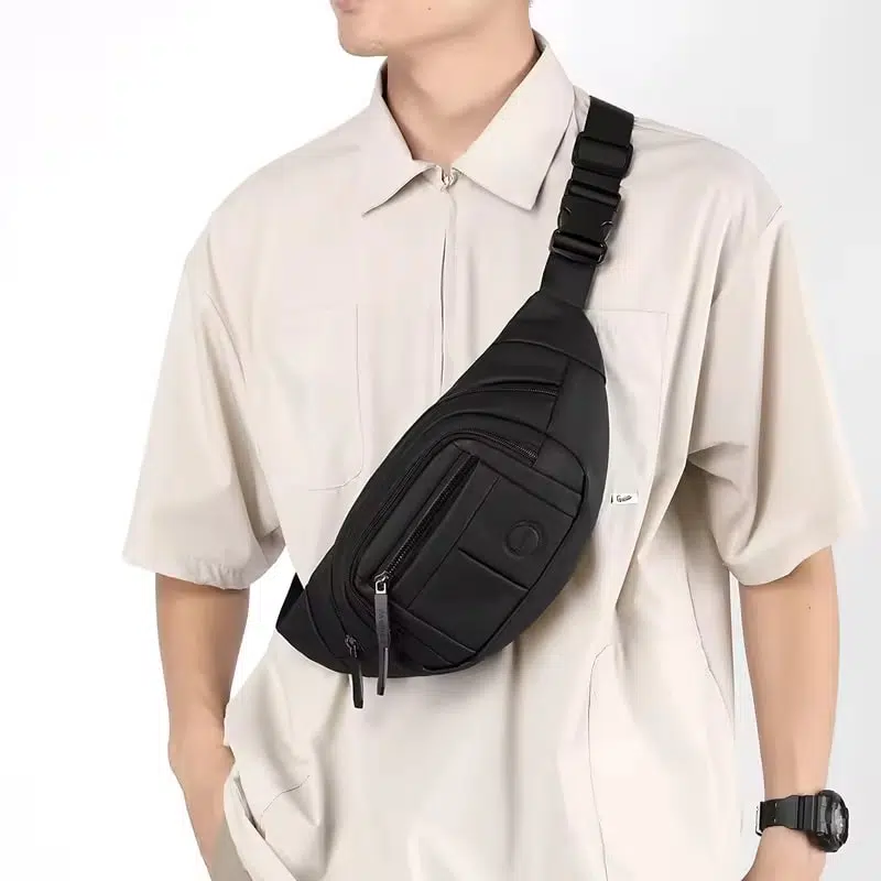 Chest bag