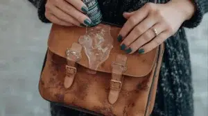 Guía definitiva de bolsos cruzados de piel